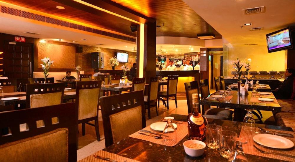 Hotel Shanti Palace West Patel Nagar New Delhi Exterior foto