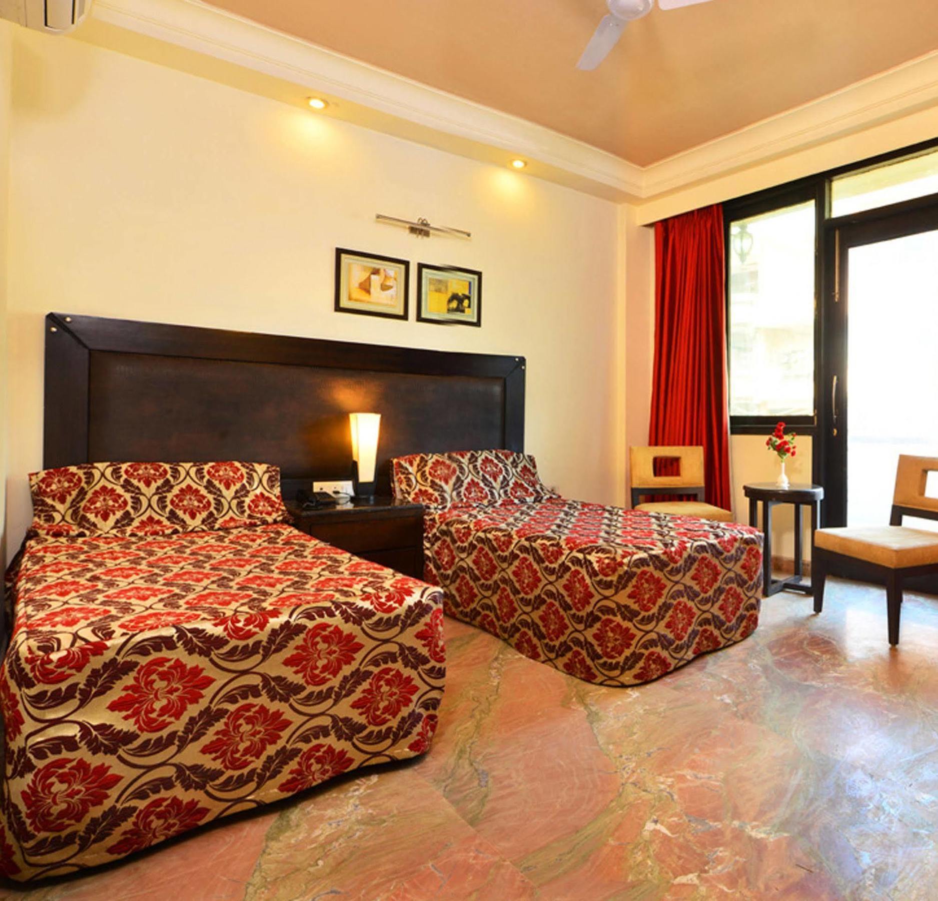 Hotel Shanti Palace West Patel Nagar New Delhi Exterior foto