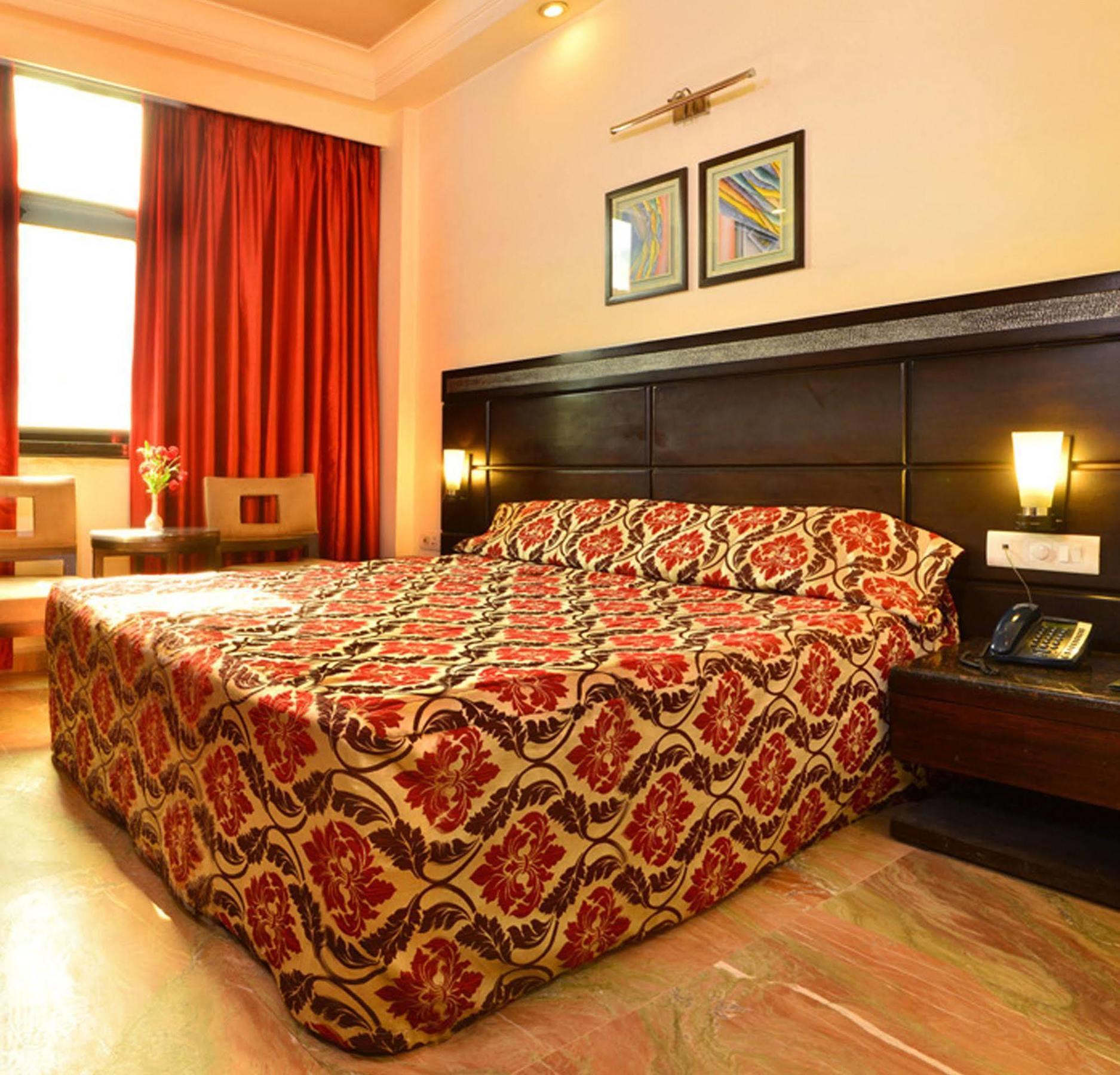 Hotel Shanti Palace West Patel Nagar New Delhi Exterior foto