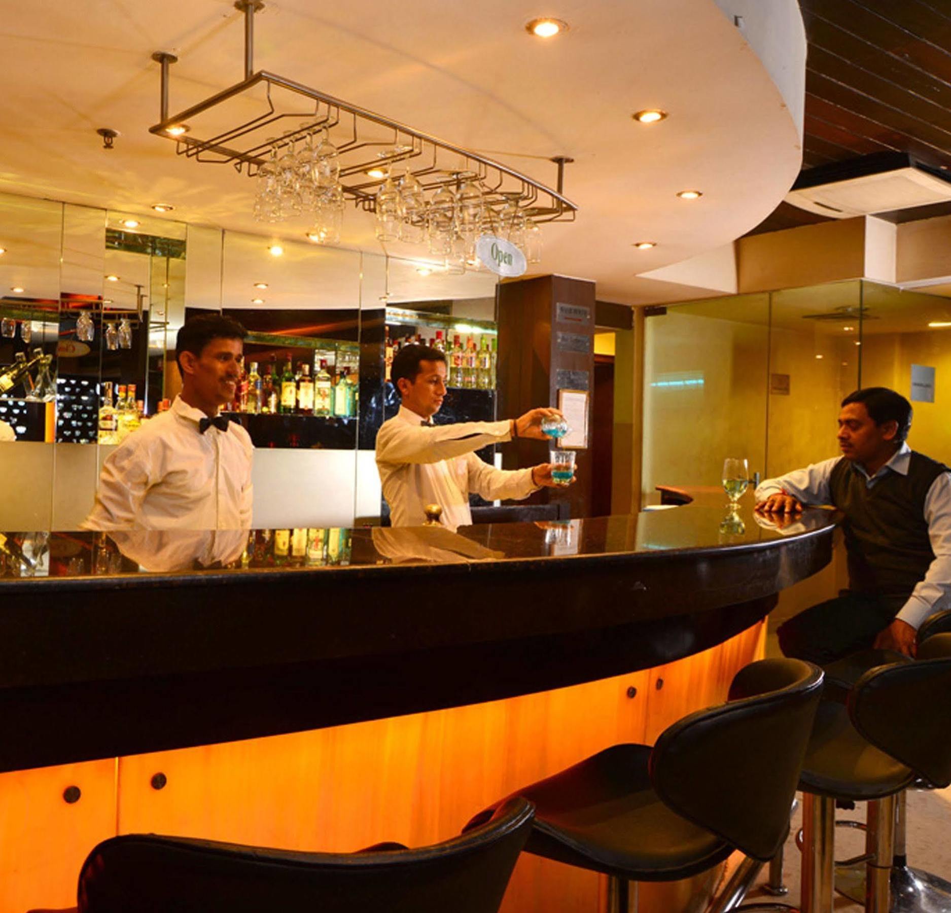 Hotel Shanti Palace West Patel Nagar New Delhi Exterior foto